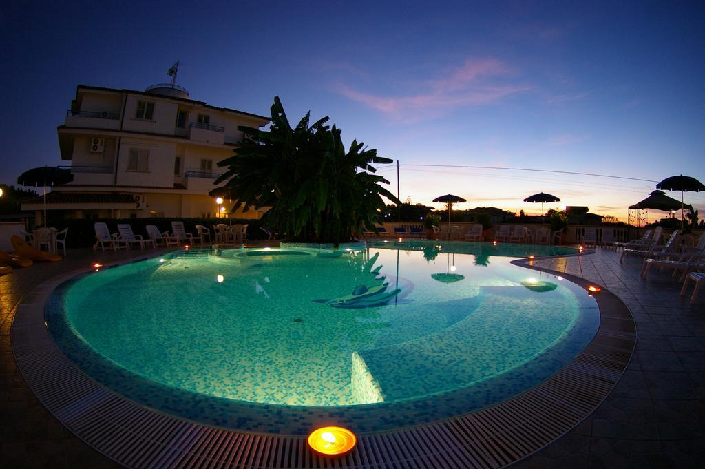 Hotel Eolo Capo Vaticano Luaran gambar